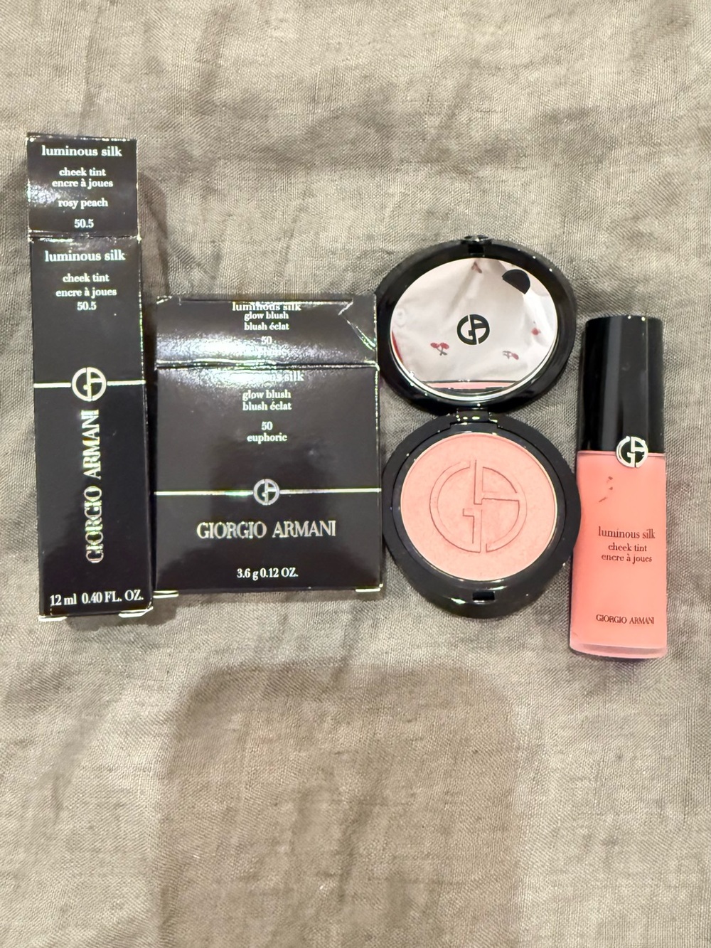 Giorgio Armani Luminous Silk Blush & Cheek Tint - Rosy Peach